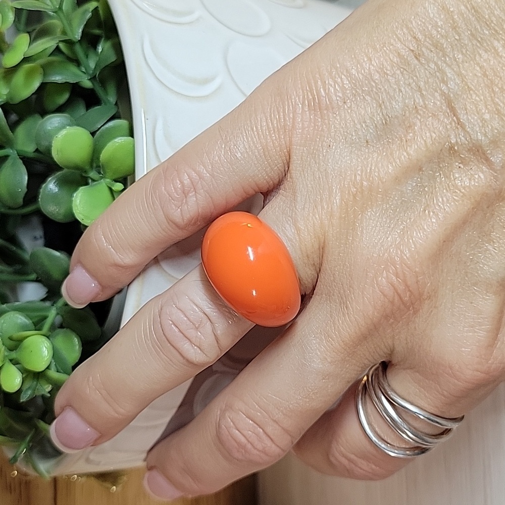 FUNKY RETRO DOME RINGS, CHOICE OF COLOR - Picture 2 of 7